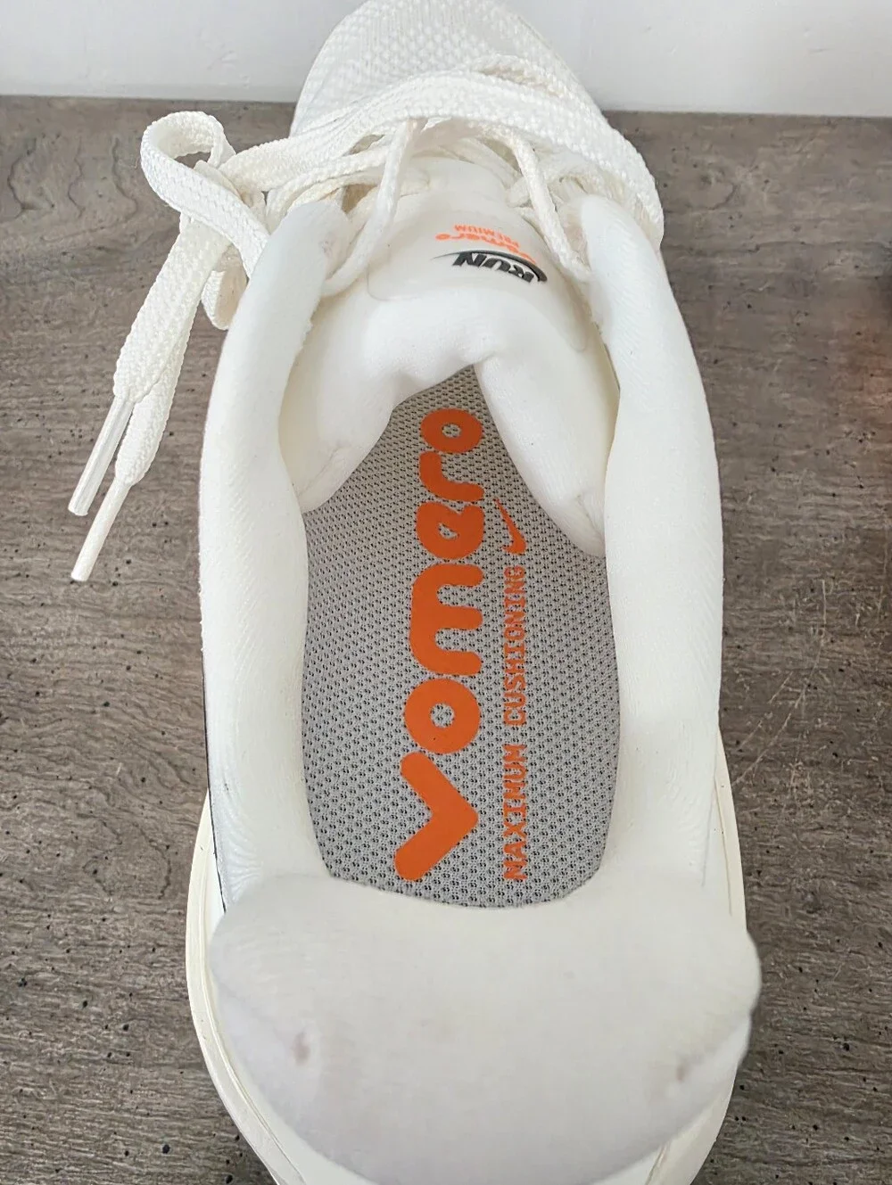 Nike Men's Vomero Premium Running Shoes in Sail/Coconut Milk/Orange Size 5